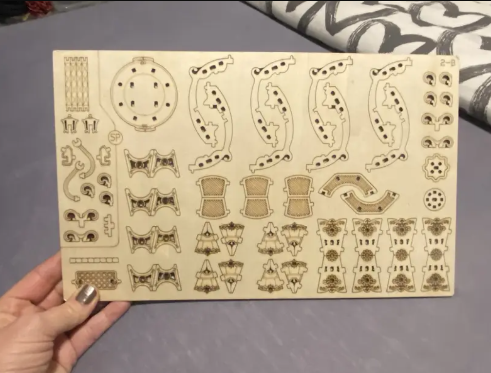 đȘ” Karroca e Hirushes â Puzzle 3D prej Druri (Elegant & magjik)